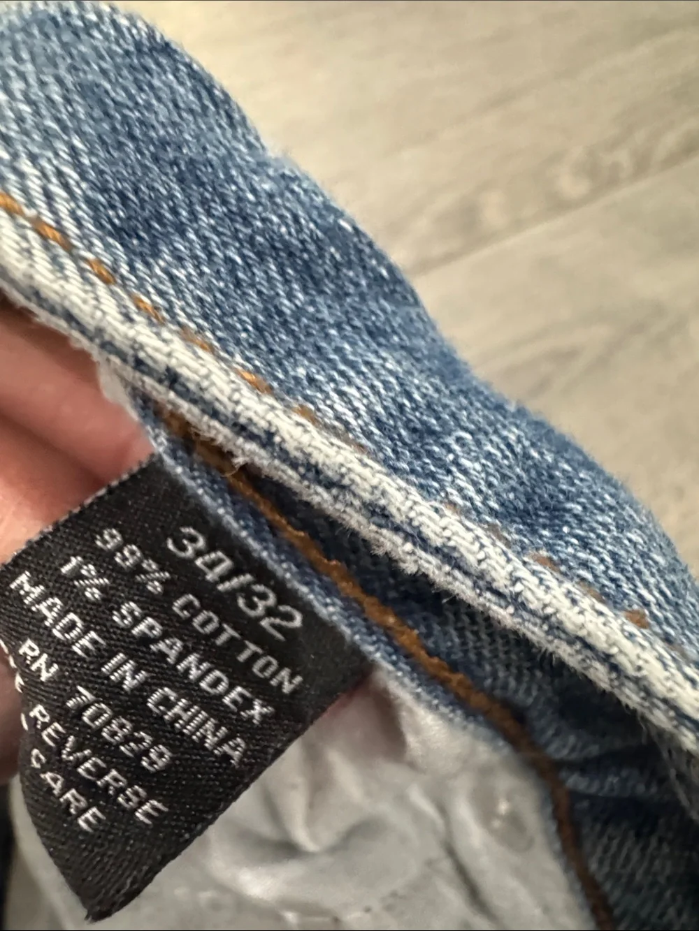 Carbon Light Blue Bootcut Jeans 34 x 32 super soft men’s